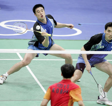 郑钦文的比 郑钦文的比