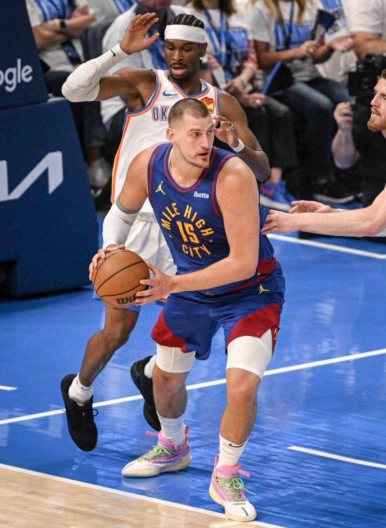 的双轮驱动 的双轮驱动